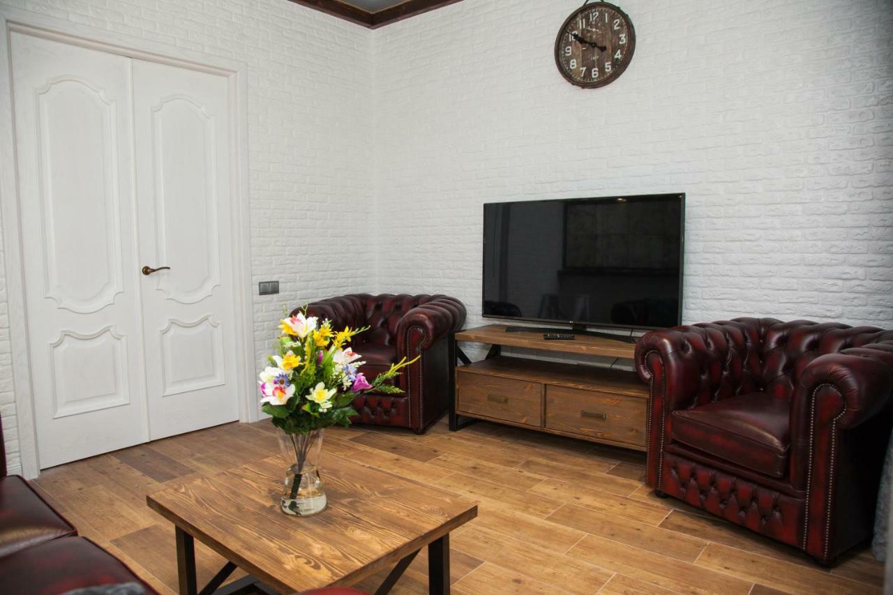 Vip Apartment On Lobanovskogo 19 Street Zaporizhia エクステリア 写真