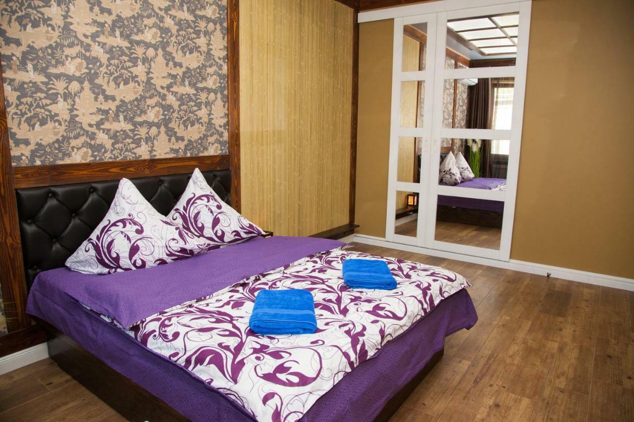 Vip Apartment On Lobanovskogo 19 Street Zaporizhia エクステリア 写真
